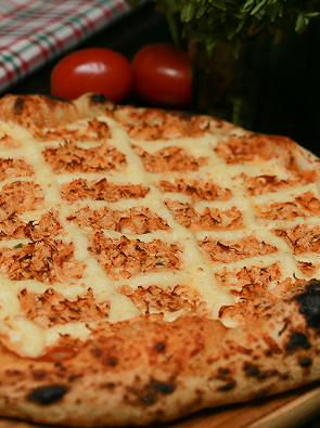 Pizza de frango com catupiry